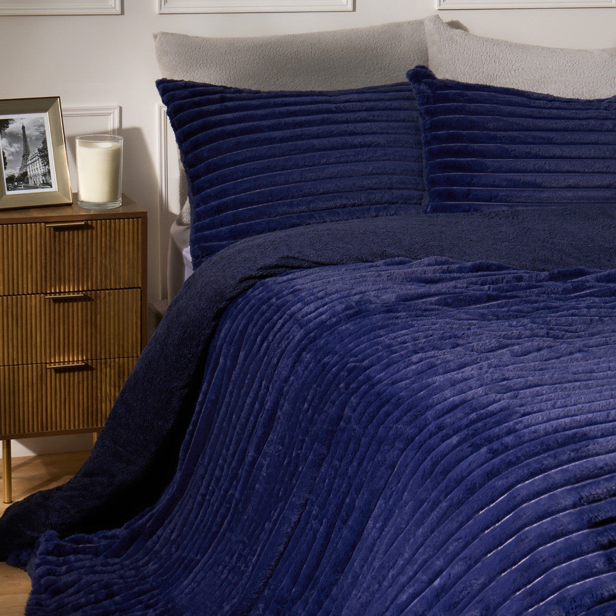 Ribbed Faux Fur Duvet Cover Set - Navy 🇬🇧