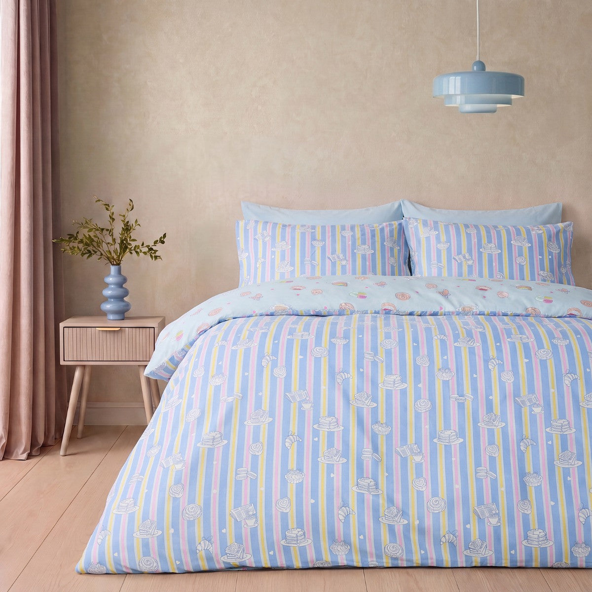 Patisserie Print Reversible Duvet Cover Set - Blue 🇬🇧