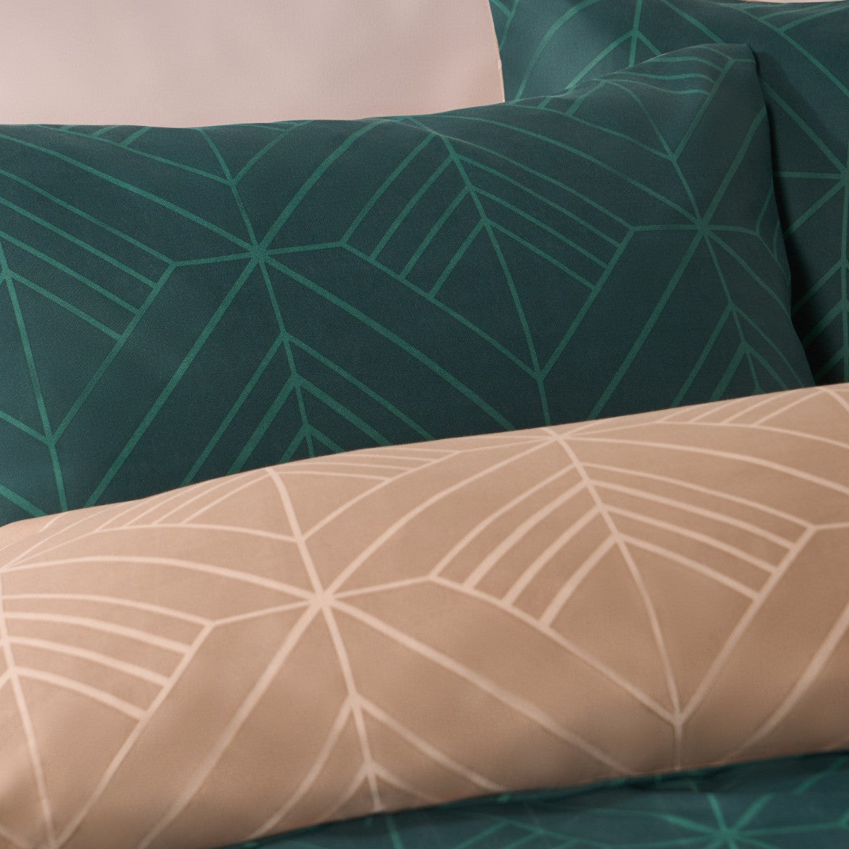 Isaac Geometric Reversible Duvet Cover Set - Teal/Natural 🇬🇧