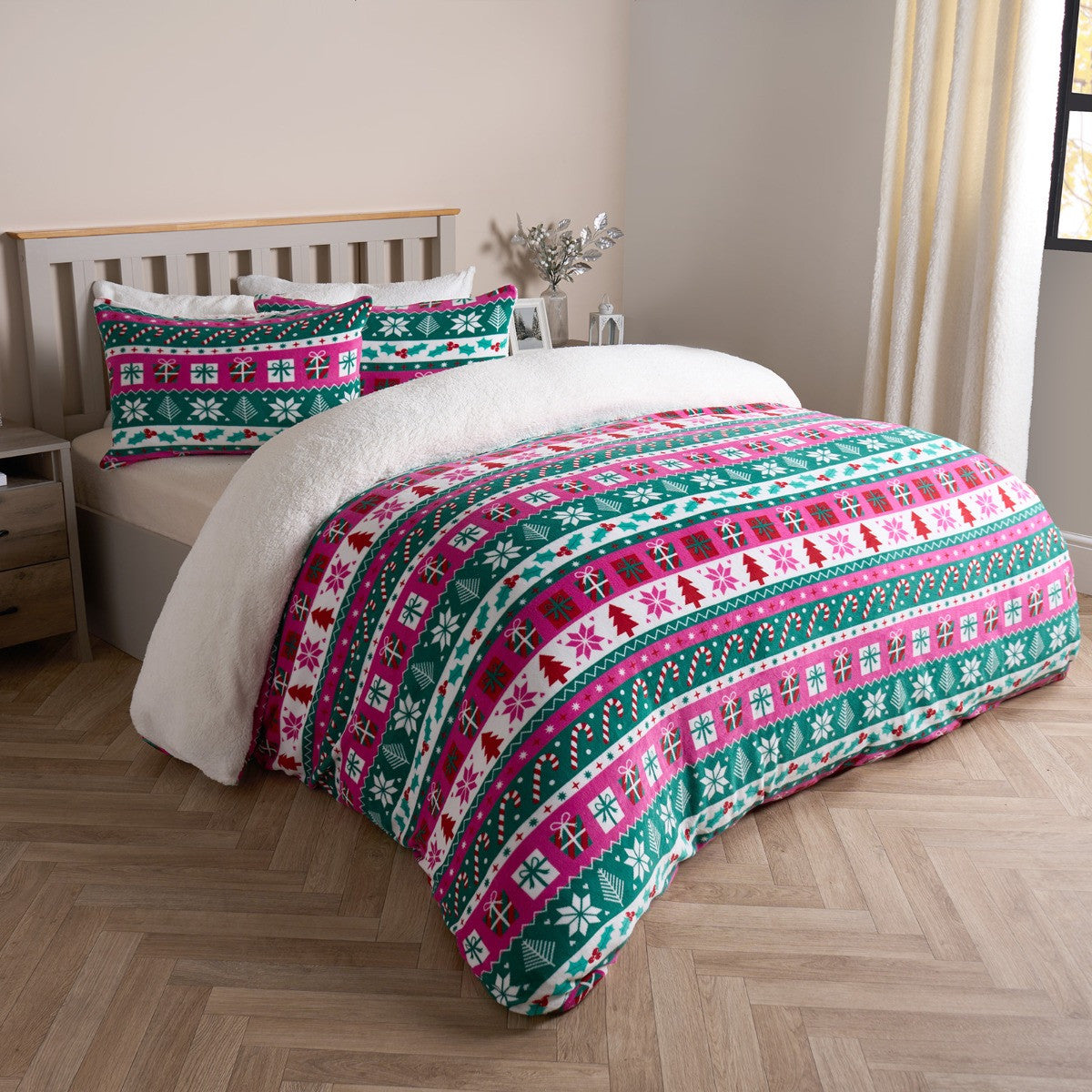 Bright Nordic Fleece Duvet Set - Multi 🇬🇧