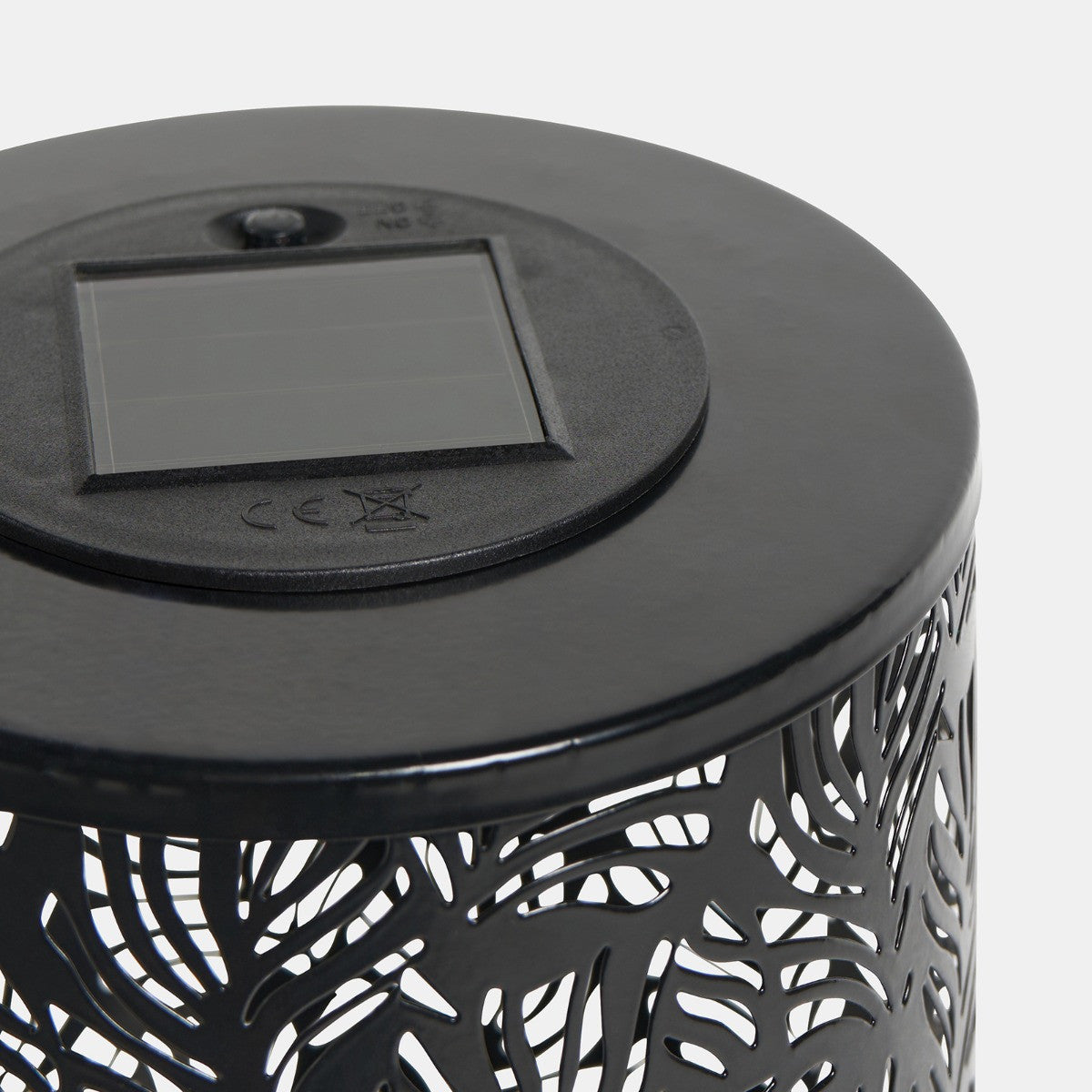 Solar Metal Floor Lamp - Black 🇬🇧