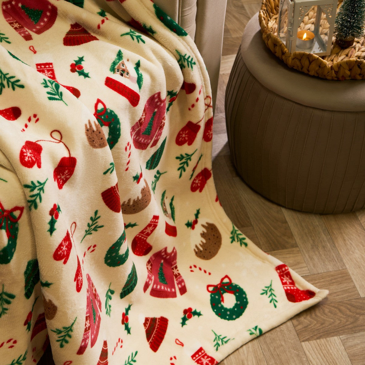 Novelty Christmas Throw - Natural 🇬🇧