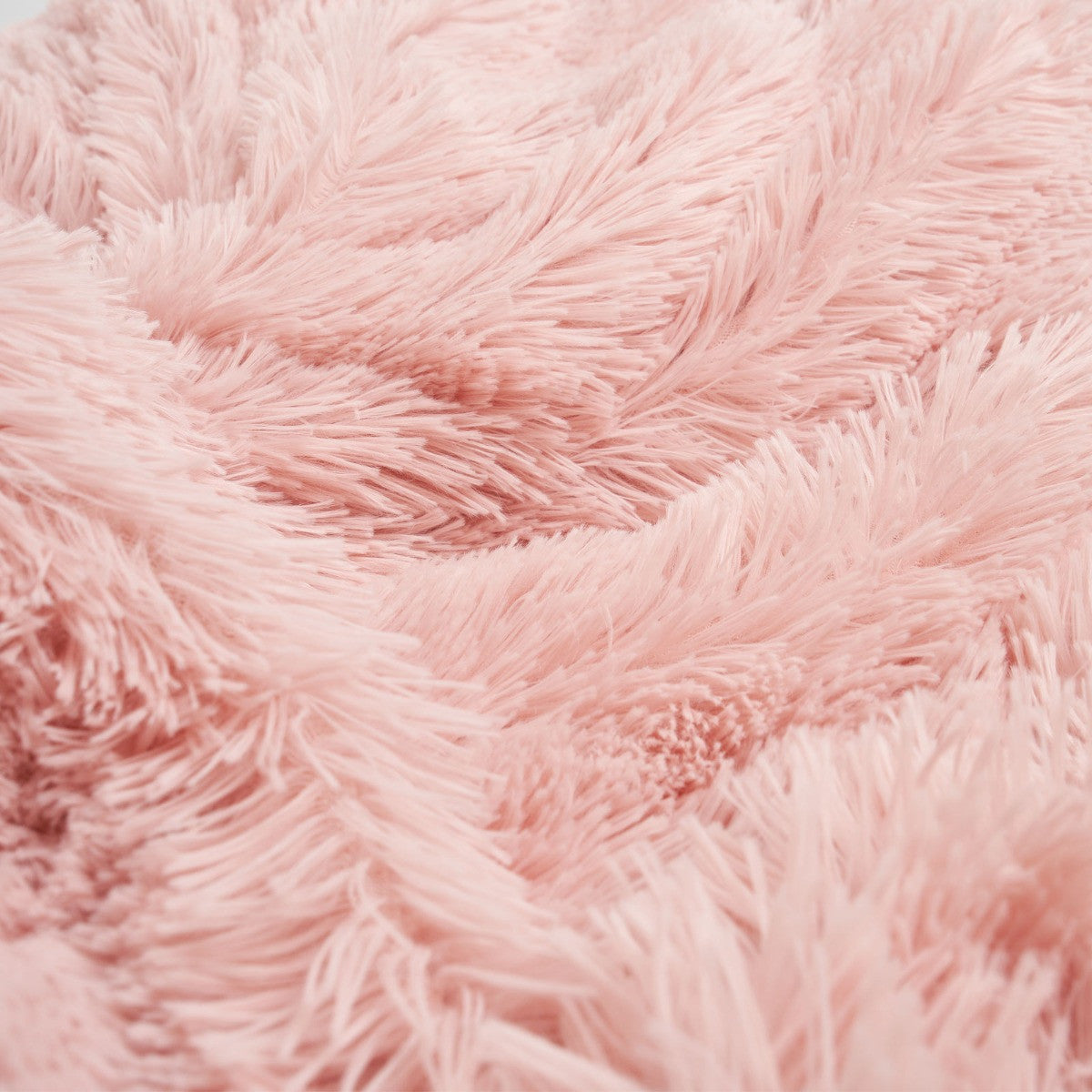 OHS Fluffy Fleece Throw 🇬🇧