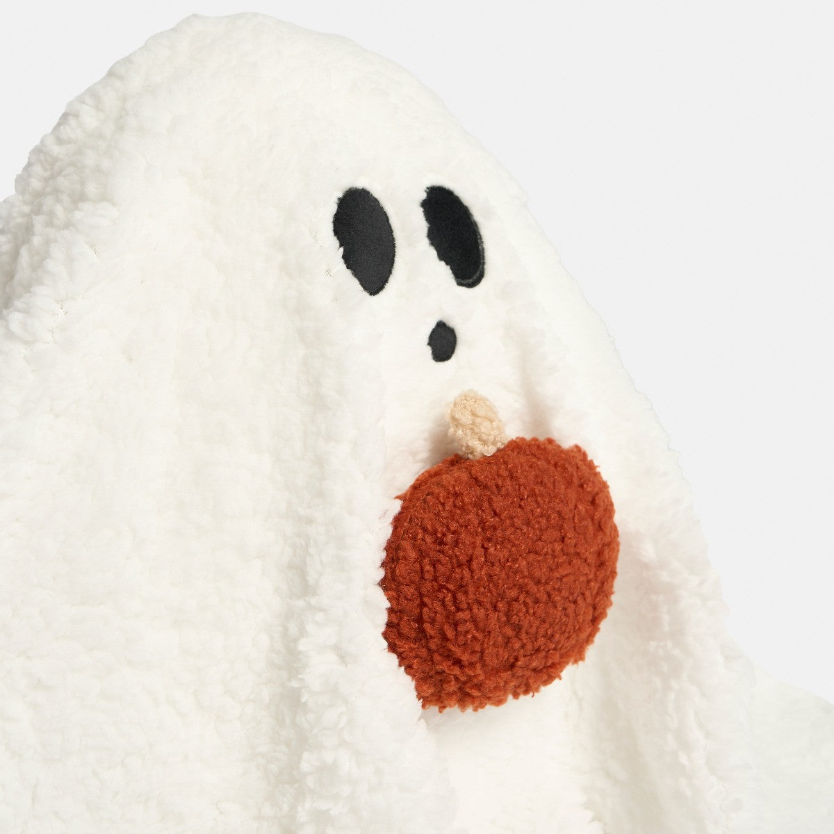 Gilbert The Ghost Cushion - Cream 🇬🇧