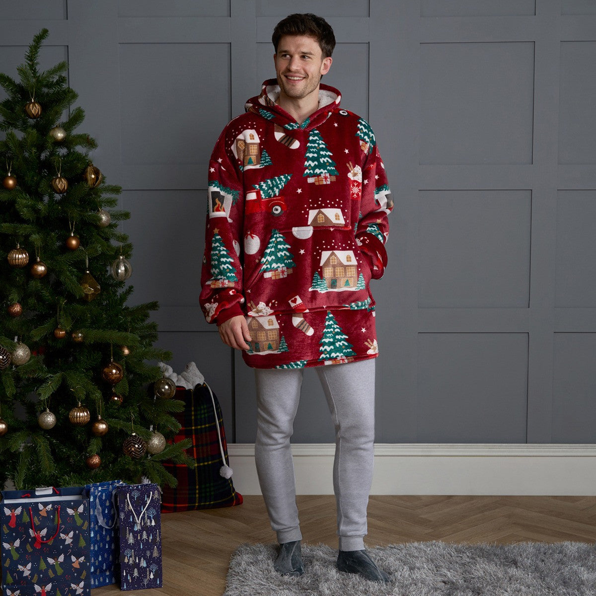 Adults Home For Christmas Print Hoodie Blanket - Burgundy 🇬🇧