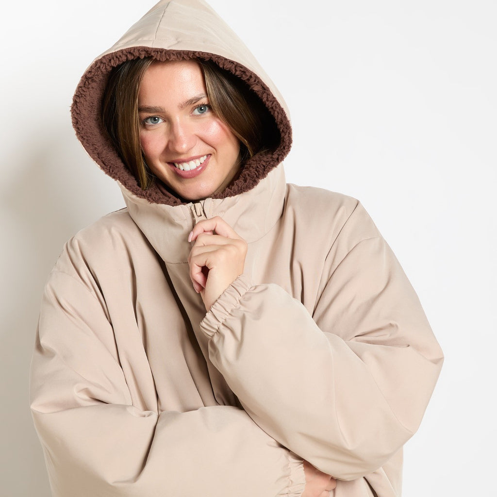 Adults Water Resistant Sherpa Drying Robe - Beige 🇬🇧