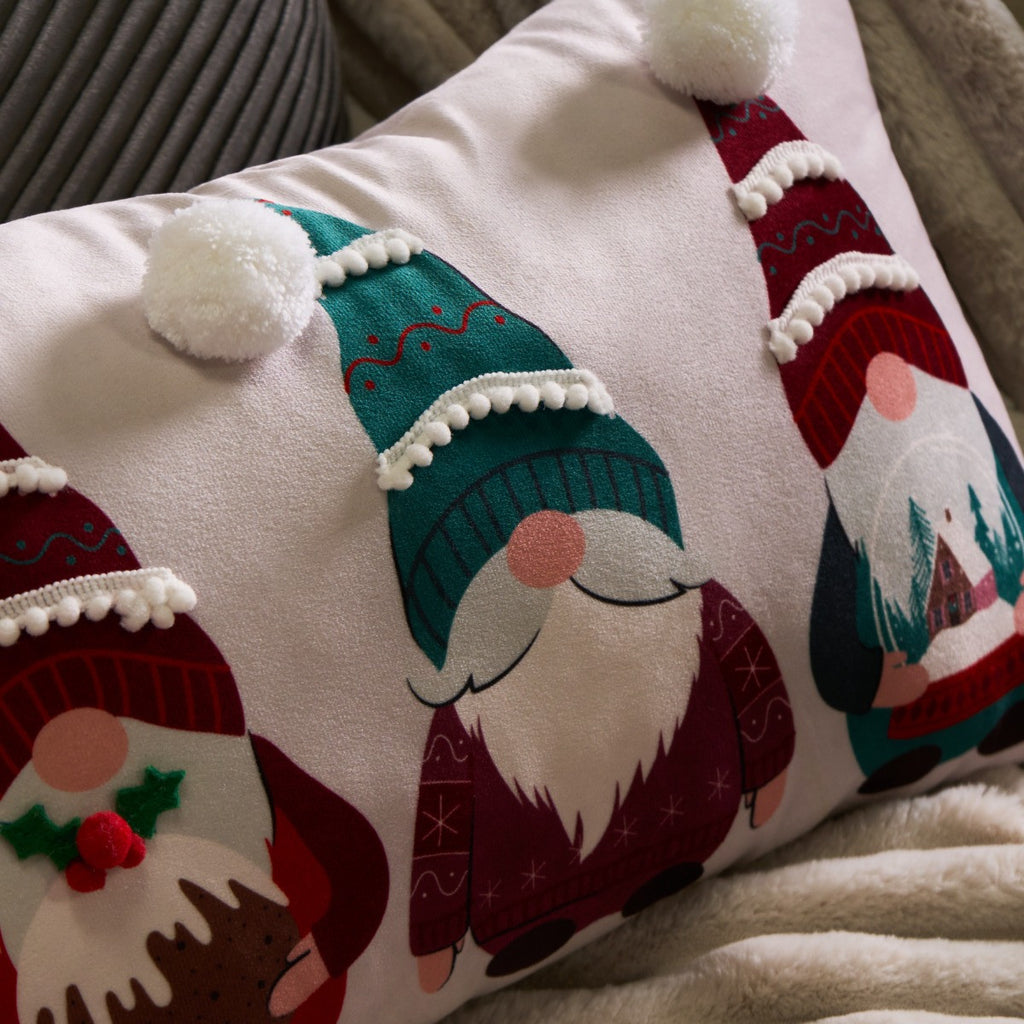 Traditional Christmas Gonk Cushion - Cream 🇬🇧