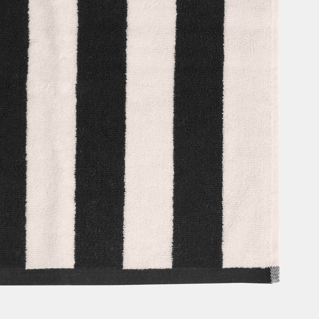 100% Cotton Jacquard Striped Towel - Monochrome 🇬🇧