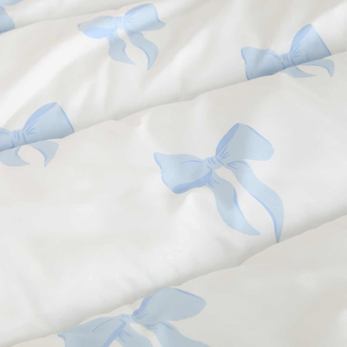 Bow Print Coverless 10.5 Tog Duvet Set - Blue 🇬🇧