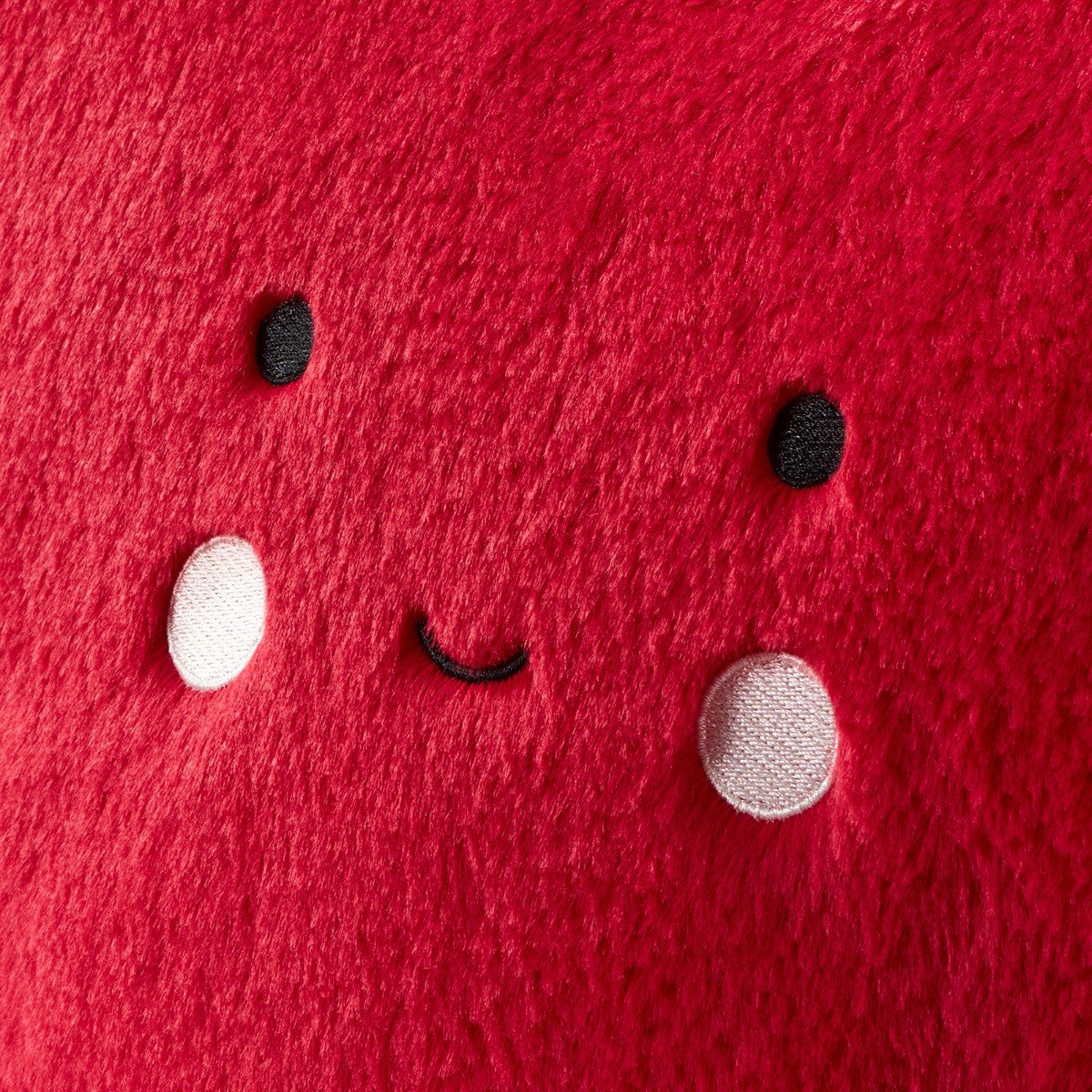 Heart Shaped Cushion - Red 🇬🇧