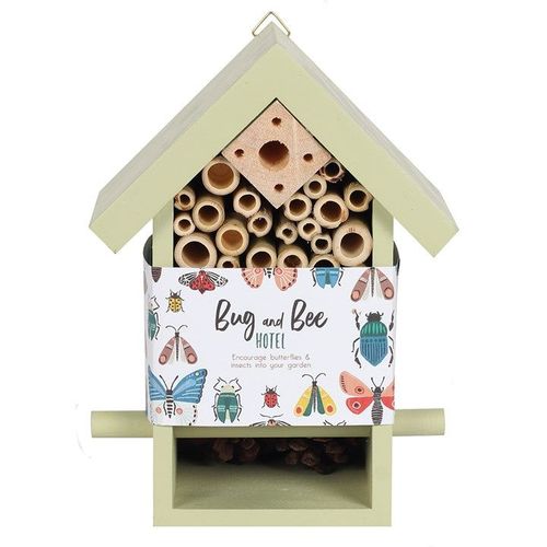 Wooden Bug and Bee Hotel 🇬🇧