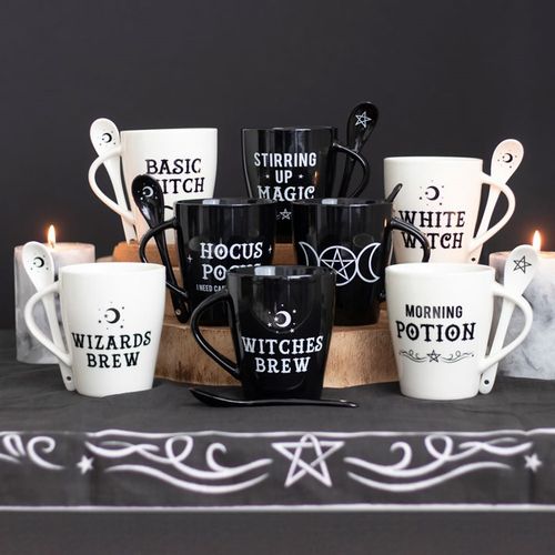 White Witch Mug and Spoon Set 🇬🇧